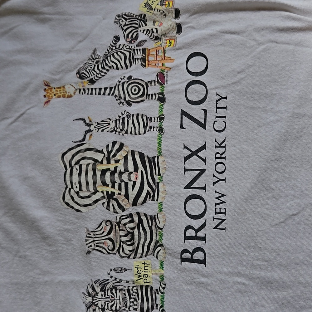 NYC Bundle Two Cute Cotton Tourist T-Shirts Small - Picture 9 of 16